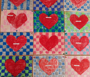 Serduszko wyszło- praca plastyczna elementami kodowania kolorami